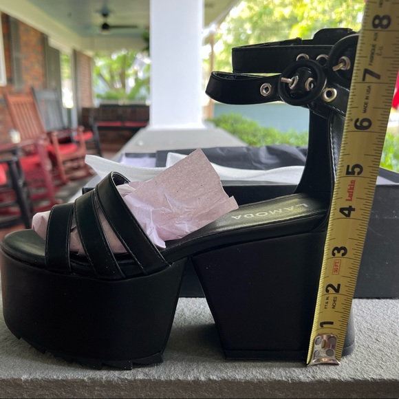 Lamoda-Hustler Music Chunky Platform Sandals - Picture 4 of 7